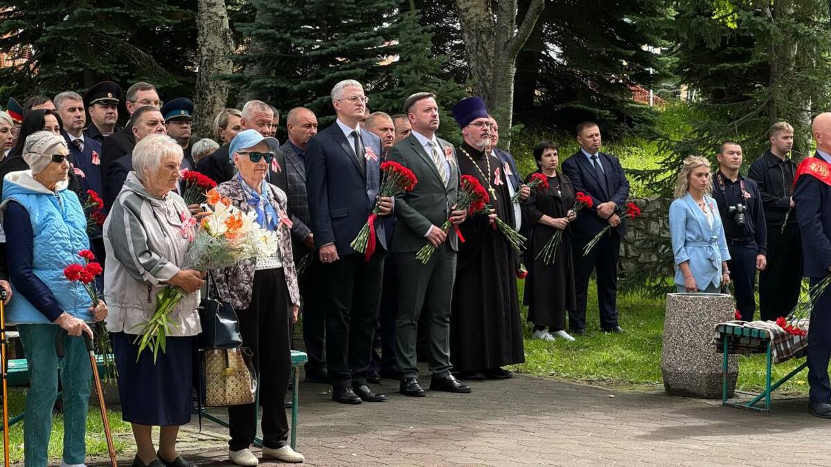 Памятный митинг в честь победы во Второй мировой войне прошел на Камчатке 