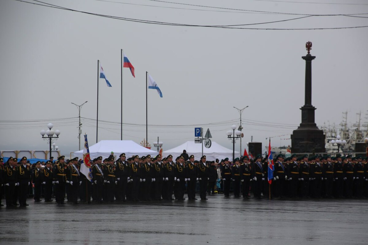 Парад Победы прошёл в столице Камчатки