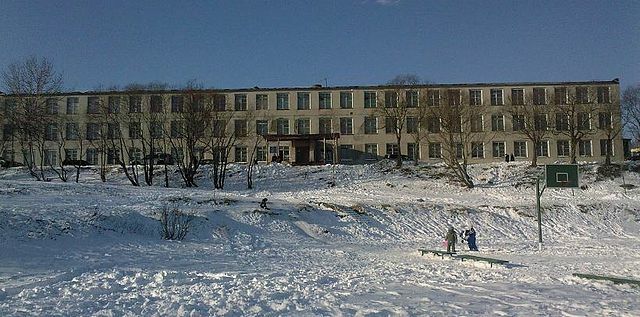 Ученики всех эвакуированных в столице Камчатки школ отправлены по домам