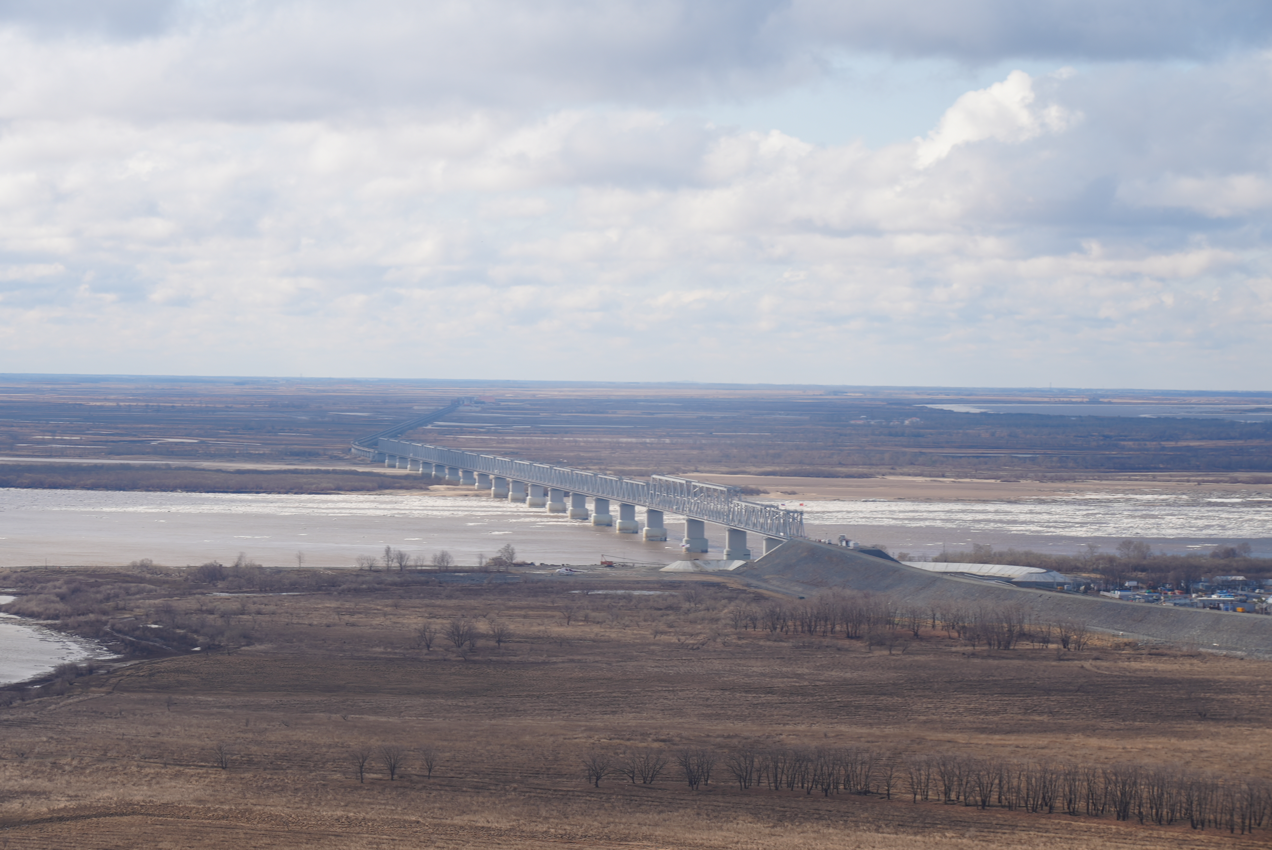 Мост через амур между китаем и россией