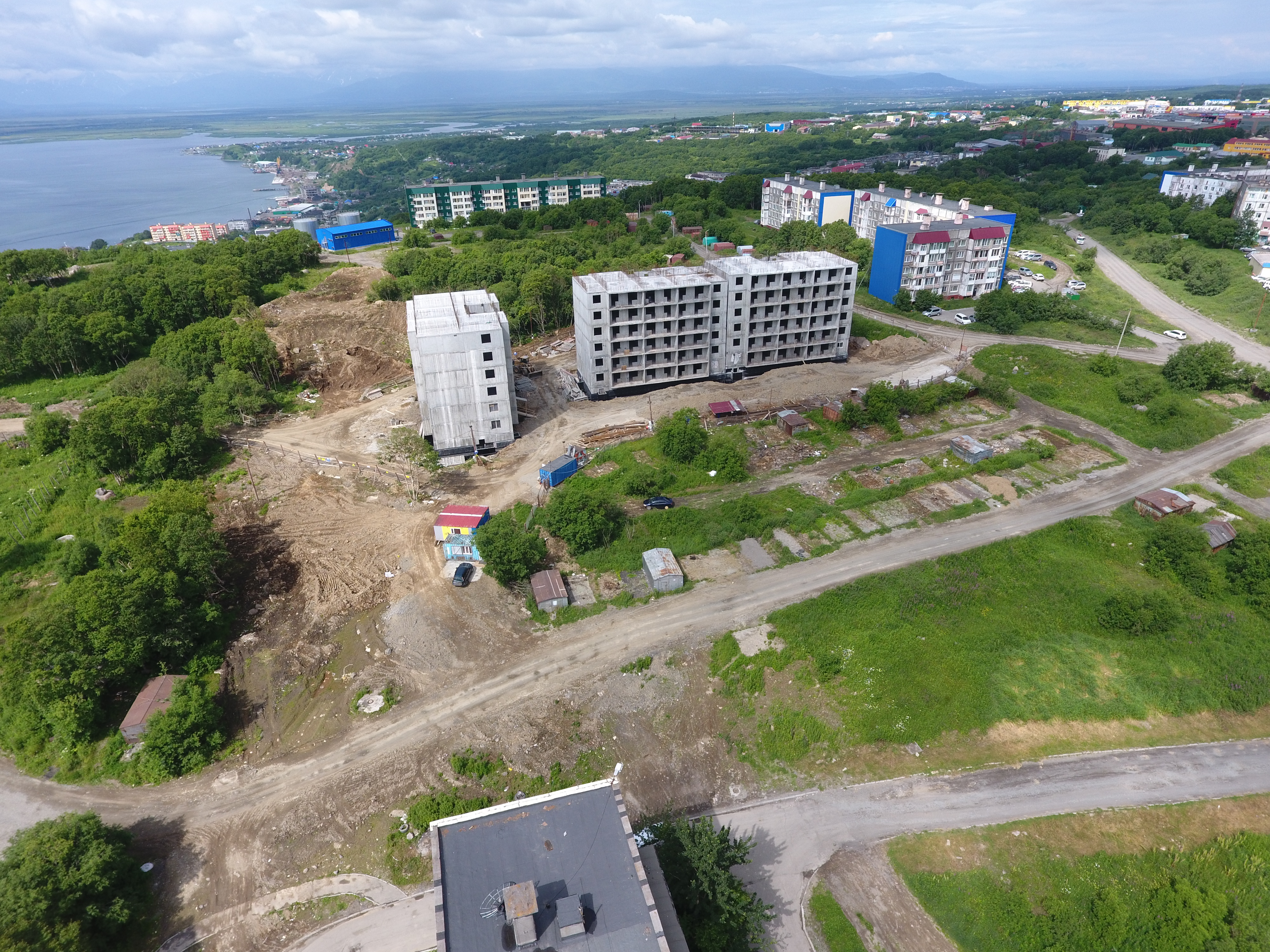 Карбышева петропавловск камчатский. Улица Карбышева Петропавловск Камчатский. Карбышева 5 Петропавловск-Камчатский. Петропавловск-Камчатский Карбышева 2. Петропавловск-Камчатский пятиэтажки.